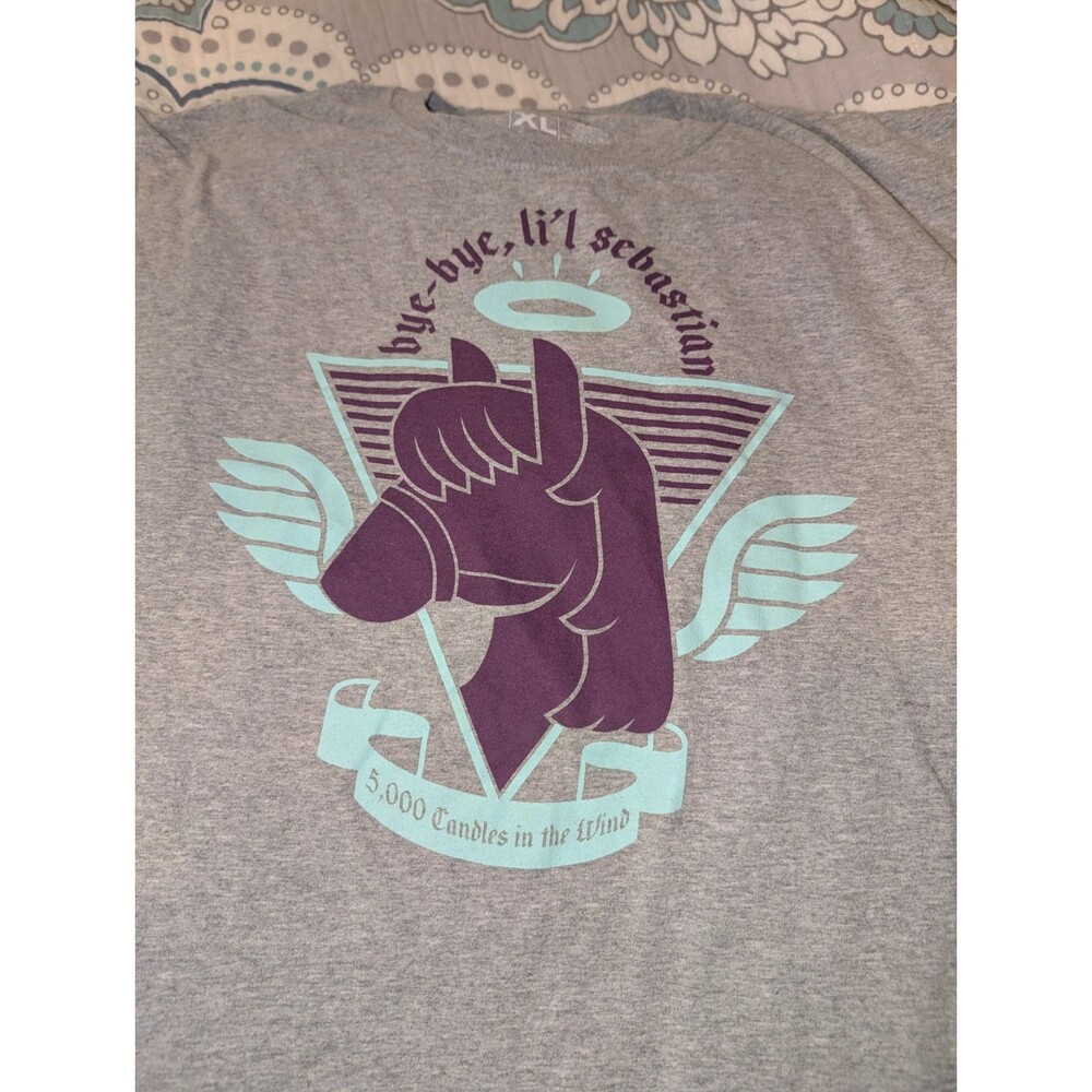 Parks and Recreation Li'l Sebastian Lootwear T-Shirt - Long Sleeve Size XL